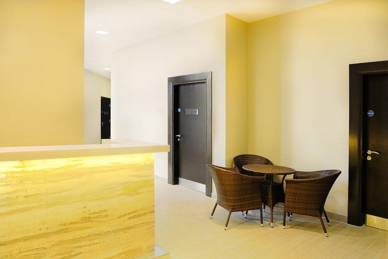 Heston Hyde Hotel Hounslow Eksteriør billede