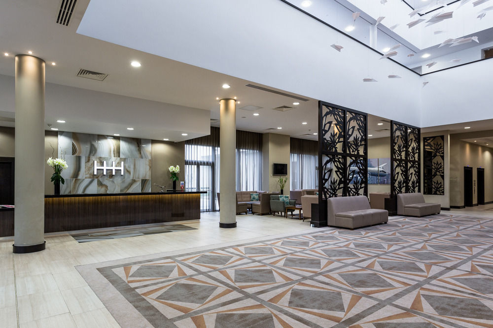 Heston Hyde Hotel Hounslow Eksteriør billede